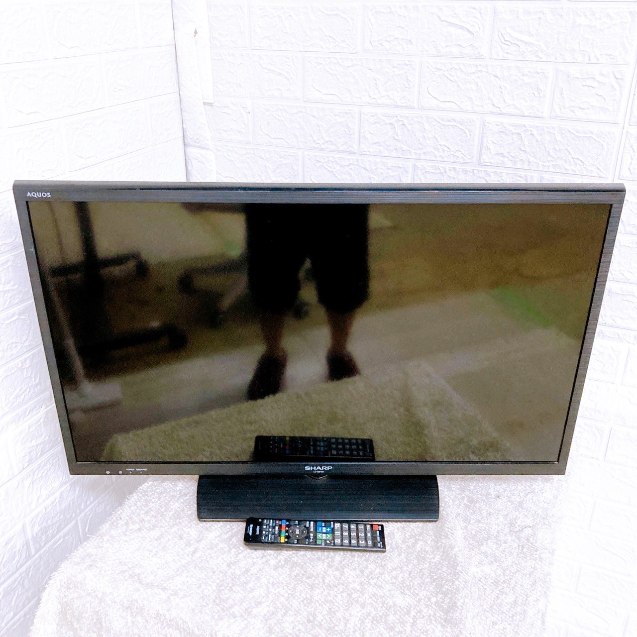 シャープ 32V型 液晶テレビ AQUOS LC-32H20 未使用 AQUOS 【中古】SHARP 32V型 LED液晶テレビ LC-32H20 リモコン