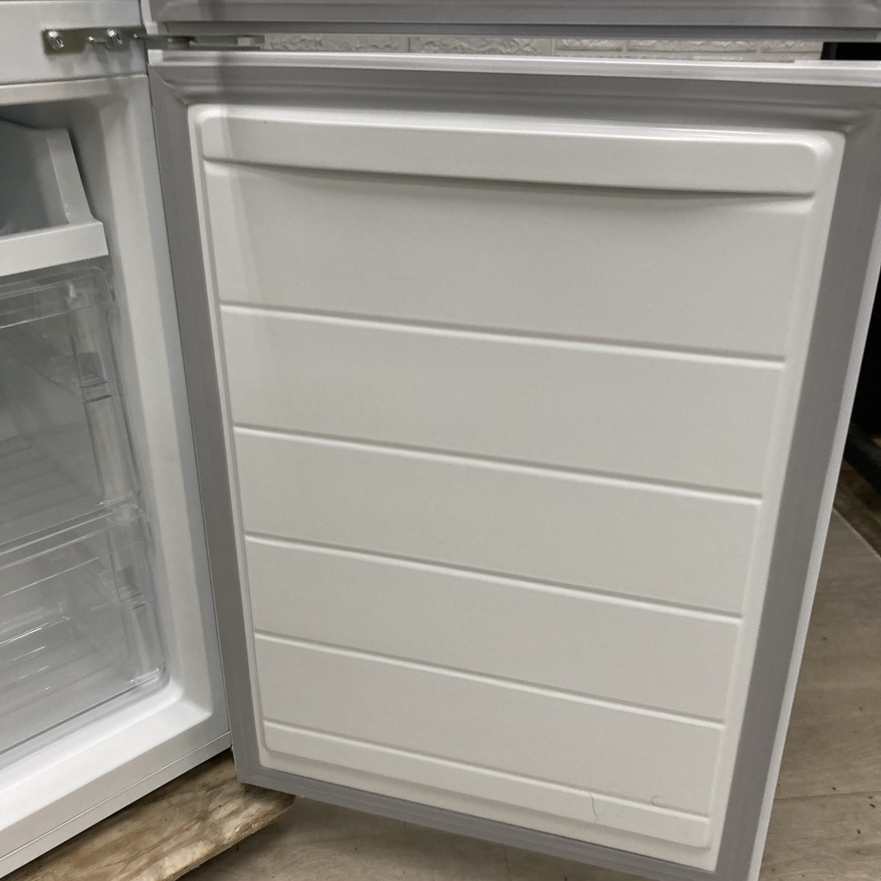 コンフィー RCB179WH 2023年製 173L 冷蔵庫 美品【全国発送対応】