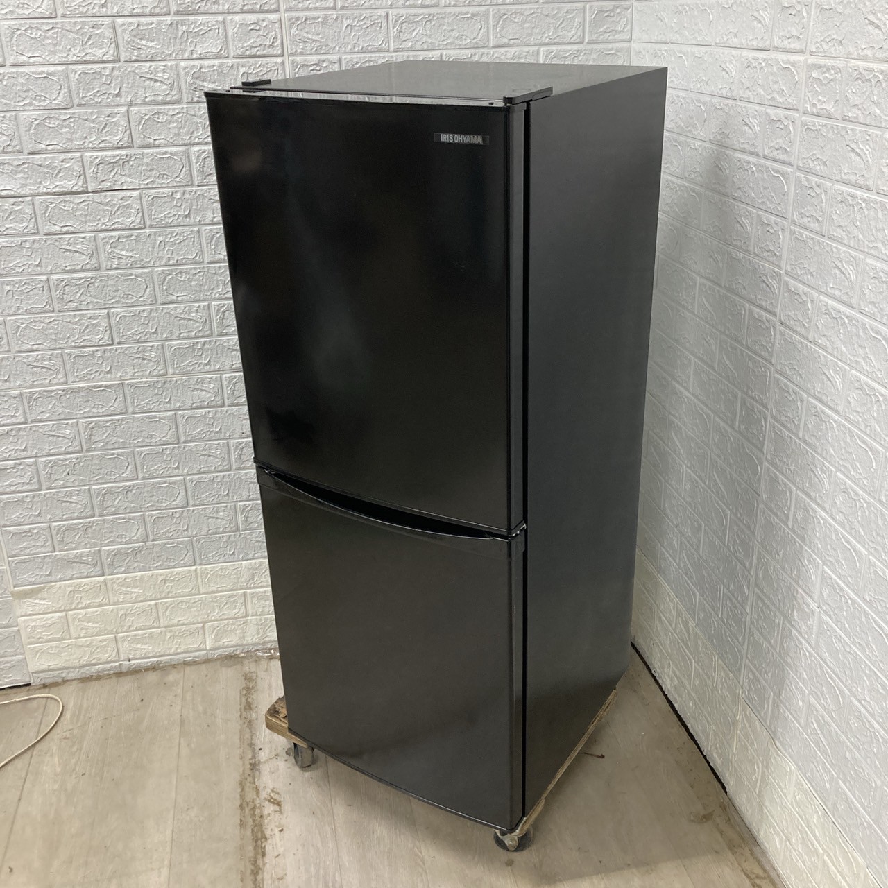 アイリスオーヤマ IRSD-14A-B 2023年製 142L 冷蔵庫 美品【全国