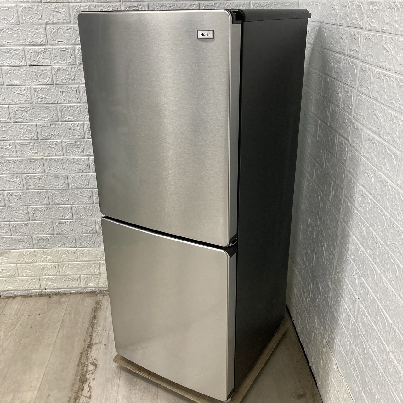 ハイアール JR-XP2NF148F 2023年製 148L 冷蔵庫 美品【全国発送対応