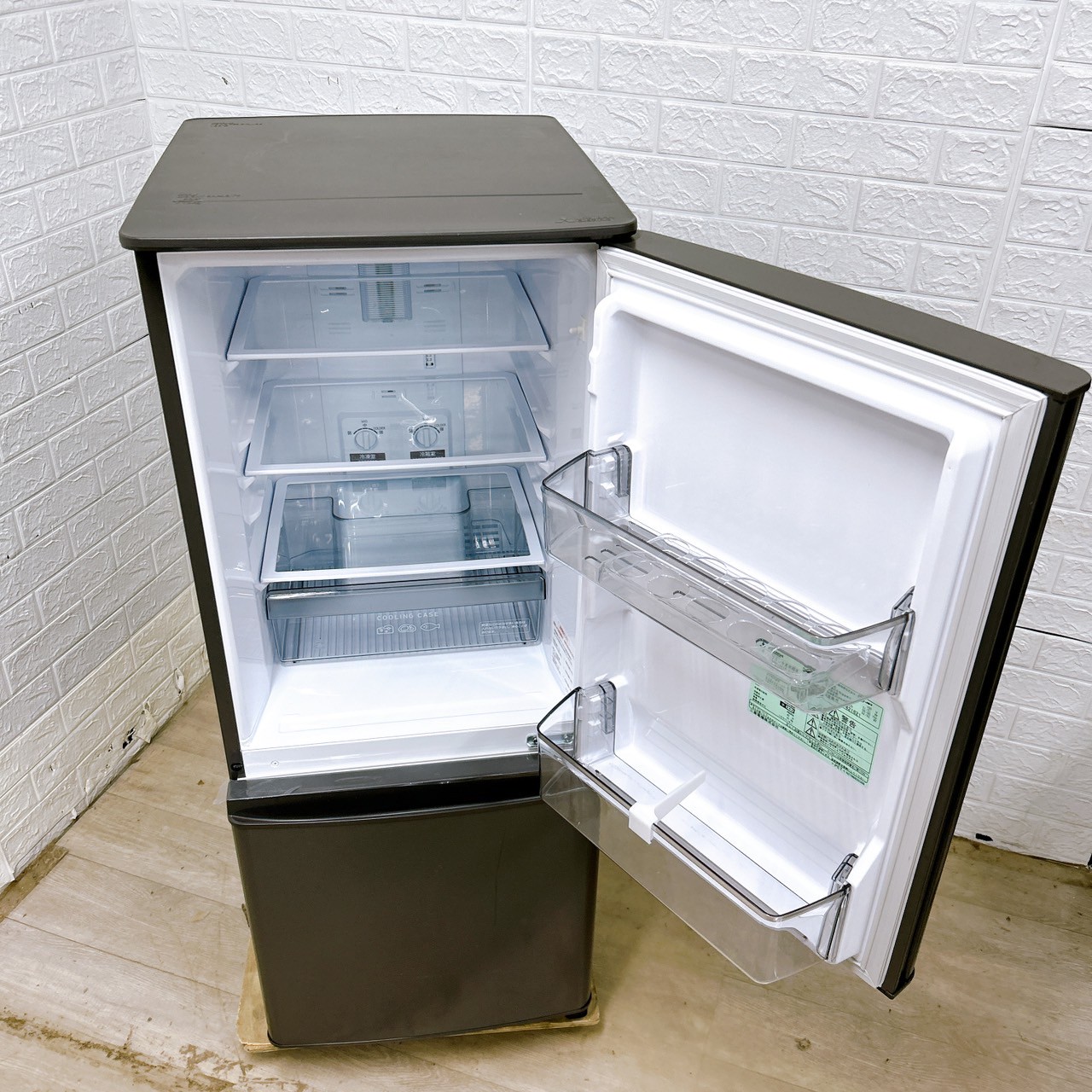 ミツビシ MR-P15J-H 2024年製 146L 冷蔵庫 美品【全国発送対応】