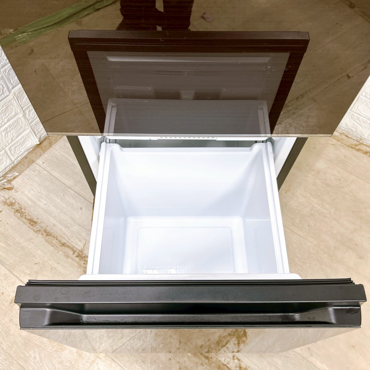 ハイセンス HR-G13C-BR 2023年製 135L 冷蔵庫 美品【全国発送対応】