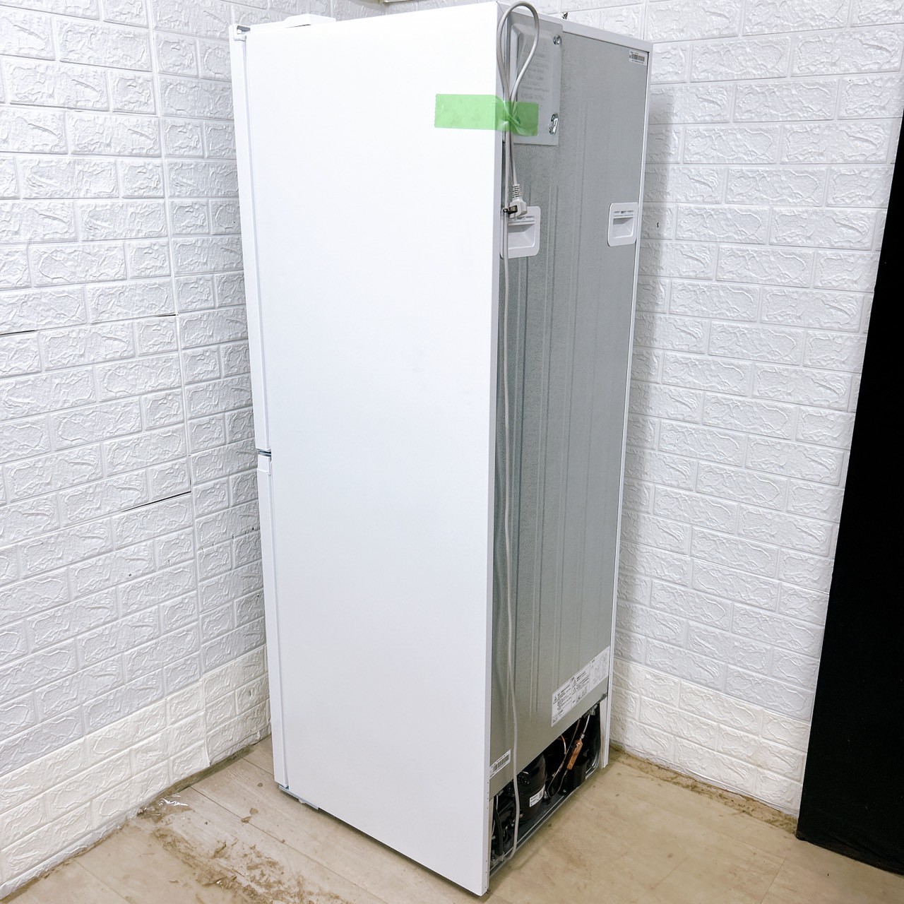 ニトリ 2024年製 230L 冷蔵庫 未使用品【全国発送対応】 K06294 ニトリ NR-230FWH 2024年製 230L 冷蔵庫 美品【全国発送対応】