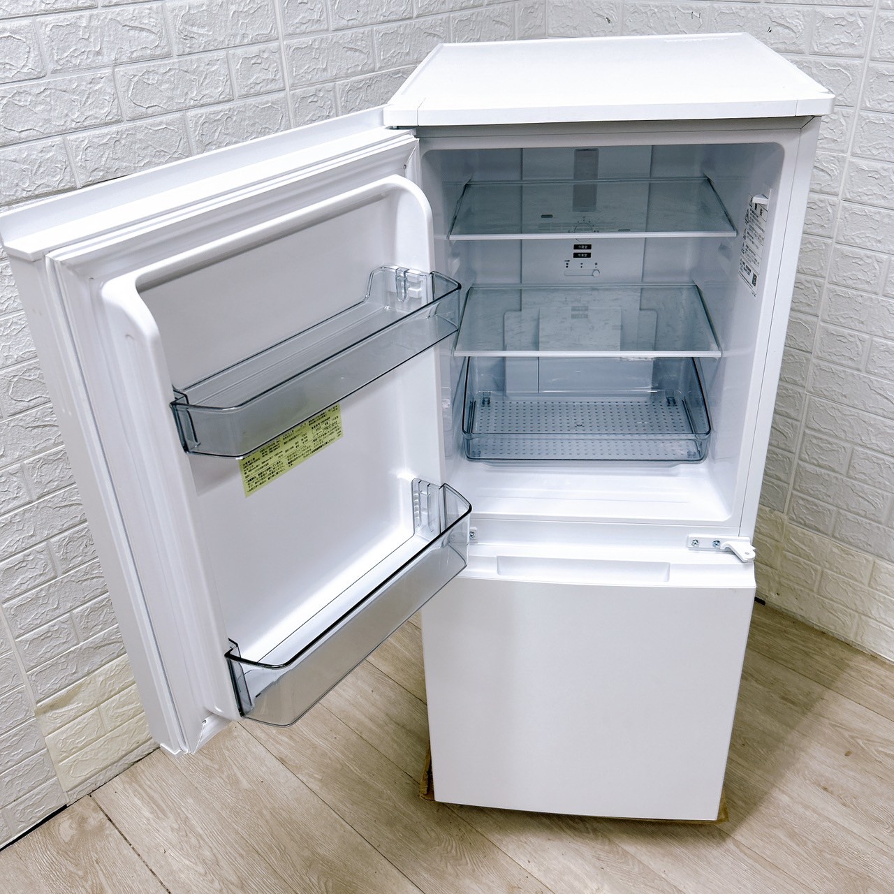 シャープ152L冷蔵庫 一人暮らし単身用 TH08172