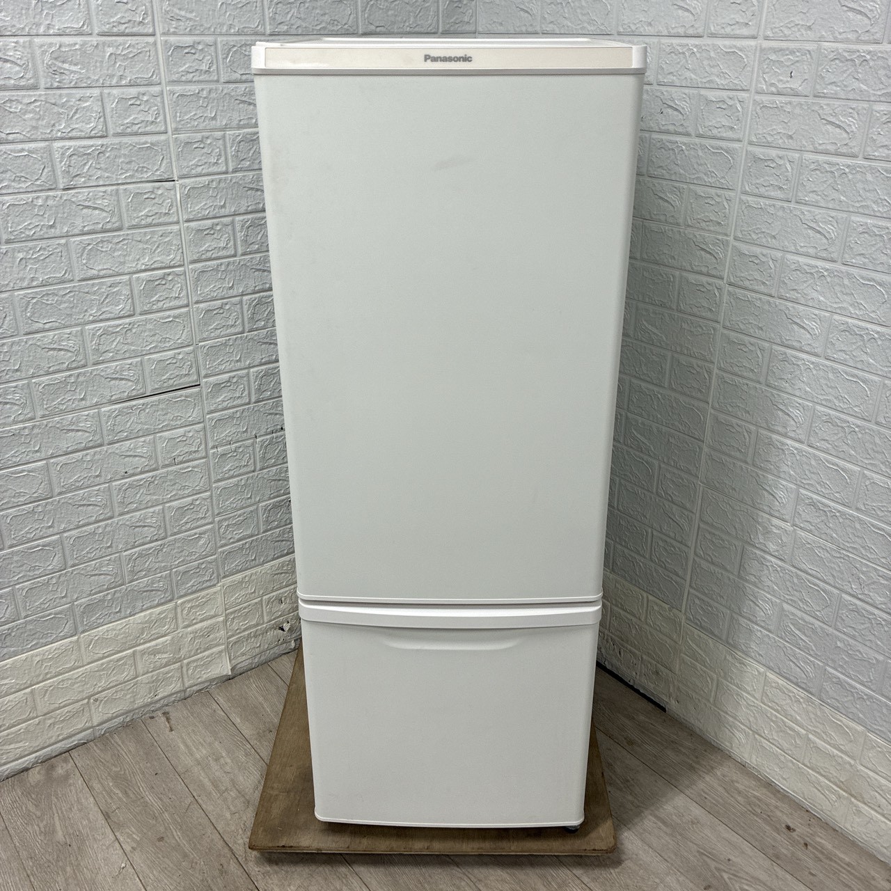 パナソニック NR-B17FW-W 一人暮らし単身用冷蔵庫 168L CK092430