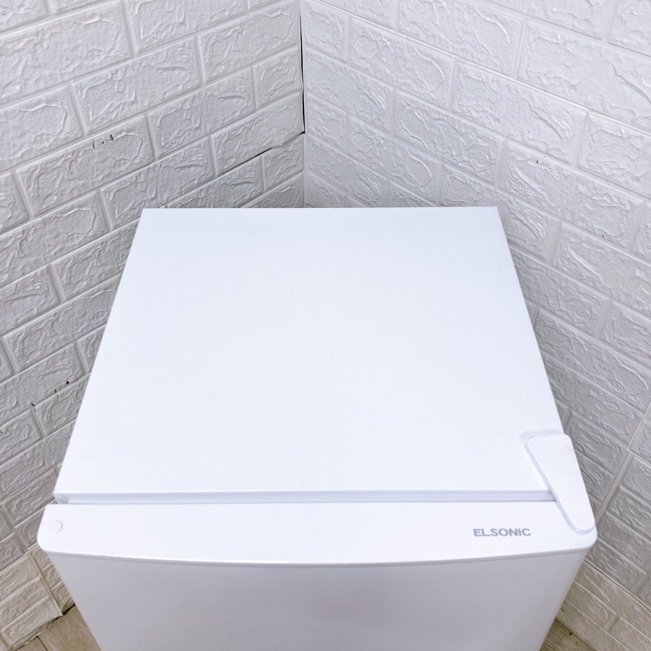 エルソニック ECH-R85 一人暮らし単身用冷蔵庫 85L CK10044