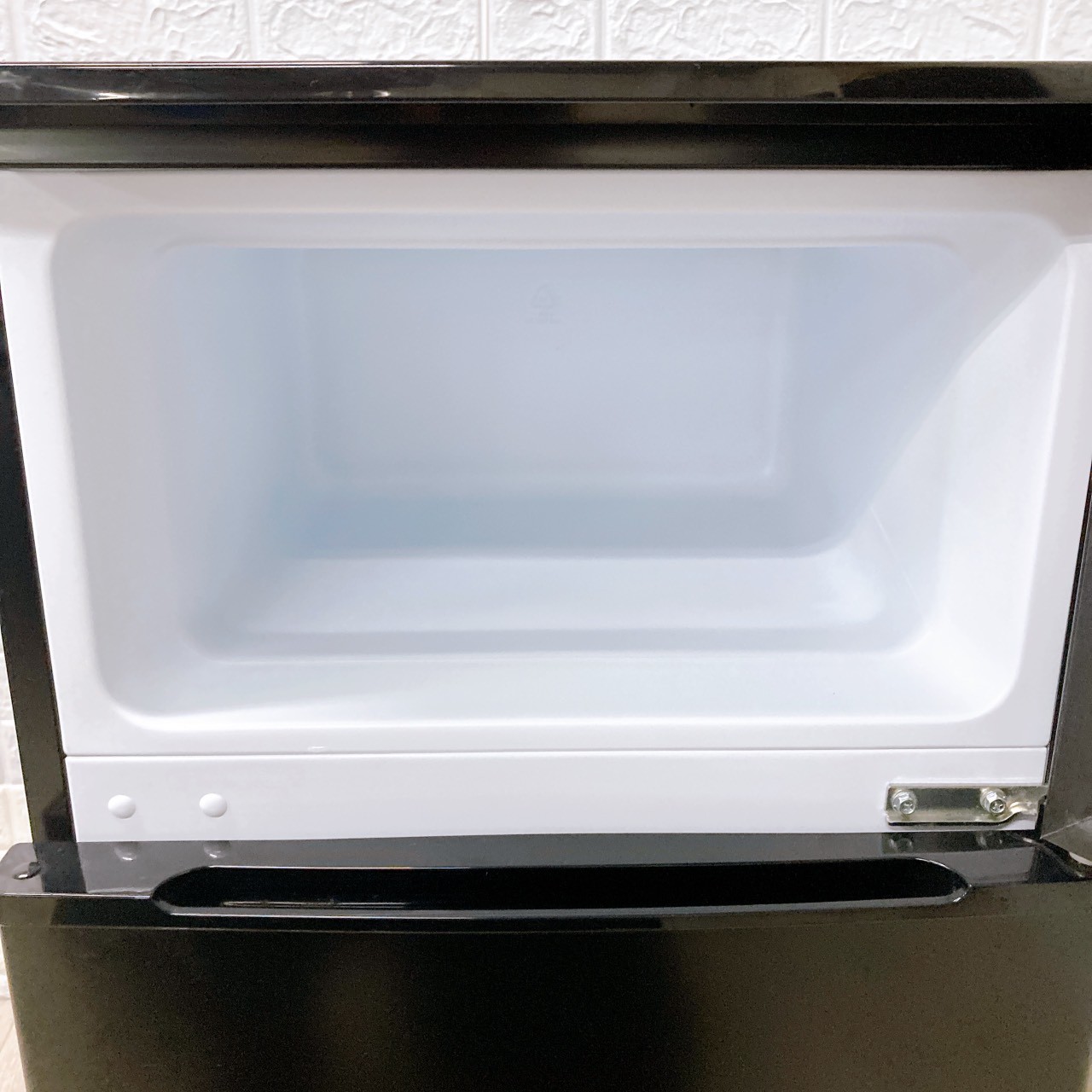 comfee rct90bl 冷蔵庫 一人暮らし 単身 Amazon | COMFEE' 冷蔵庫 90L 幅47.8cm 2ドア 右開き コンパクト