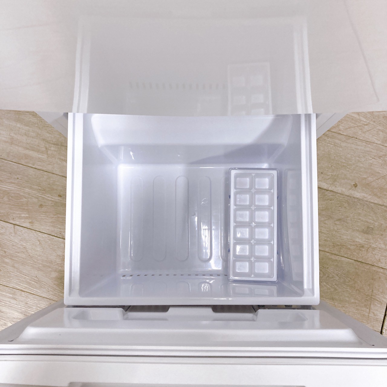 冷蔵庫 シャープ SJ-D15H-W 中古美品 2021年製 シャープ 冷蔵庫 SJ-D15H-W | 中古家電と中古家具なら横浜