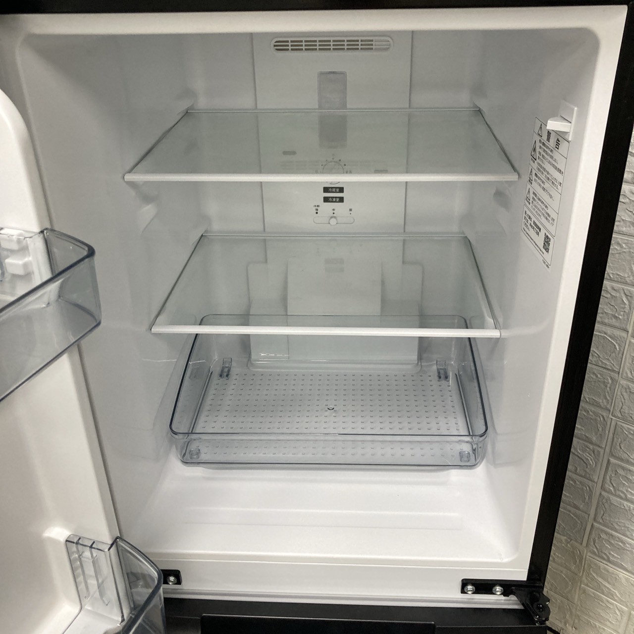 シャープ SJ-D15J-H 一人暮らし単身用冷蔵庫 152L MKT102411