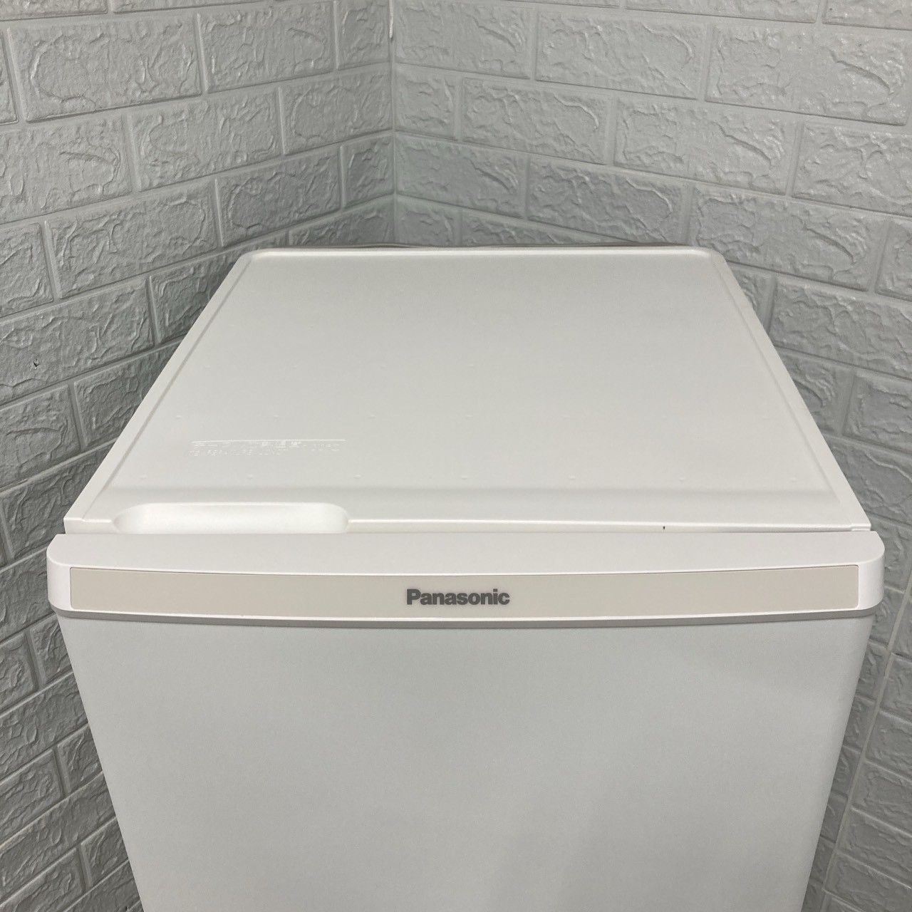パナソニック NR-B17FW-W 一人暮らし単身用冷蔵庫168L OE103010｜中古