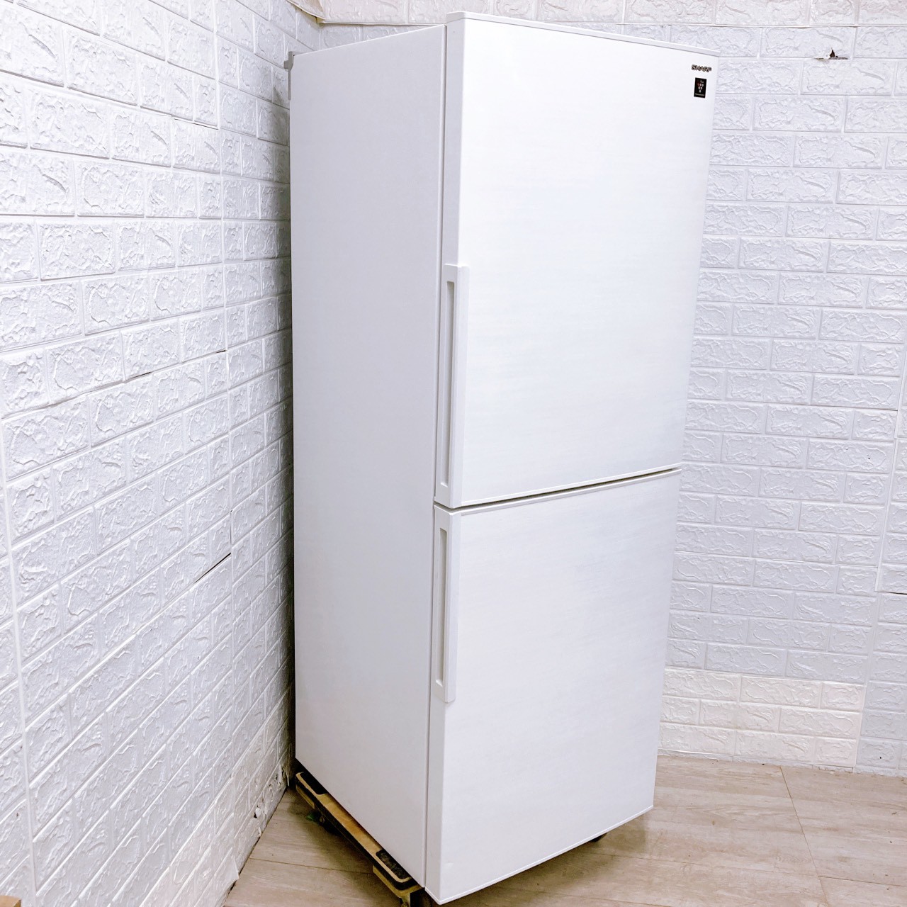 シャープ SJ-PD28F-W 一人暮らし単身用冷蔵庫 280L MKT1107120