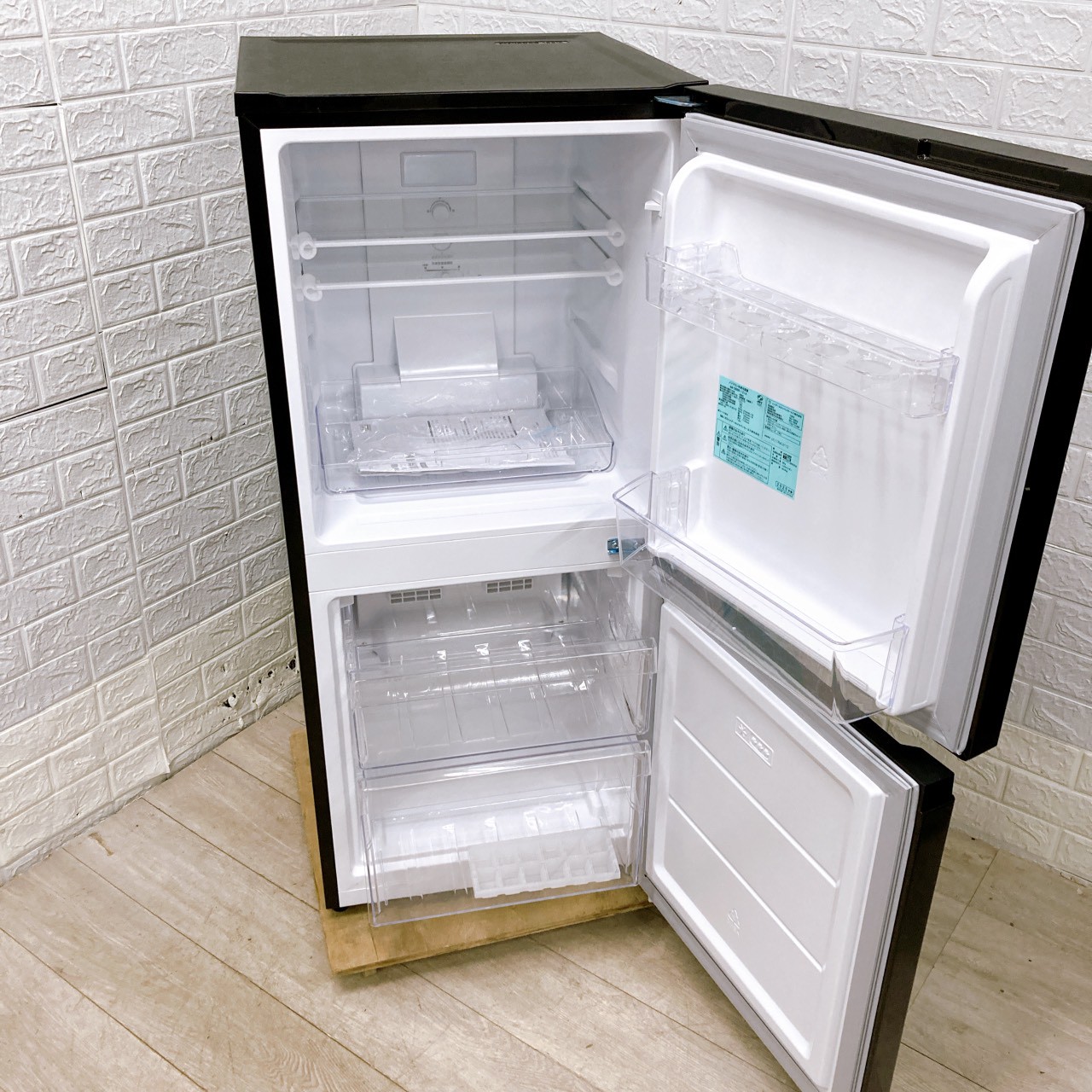 ハイアール OBBR-121A 一人暮らし単身用冷蔵庫 121L B11081