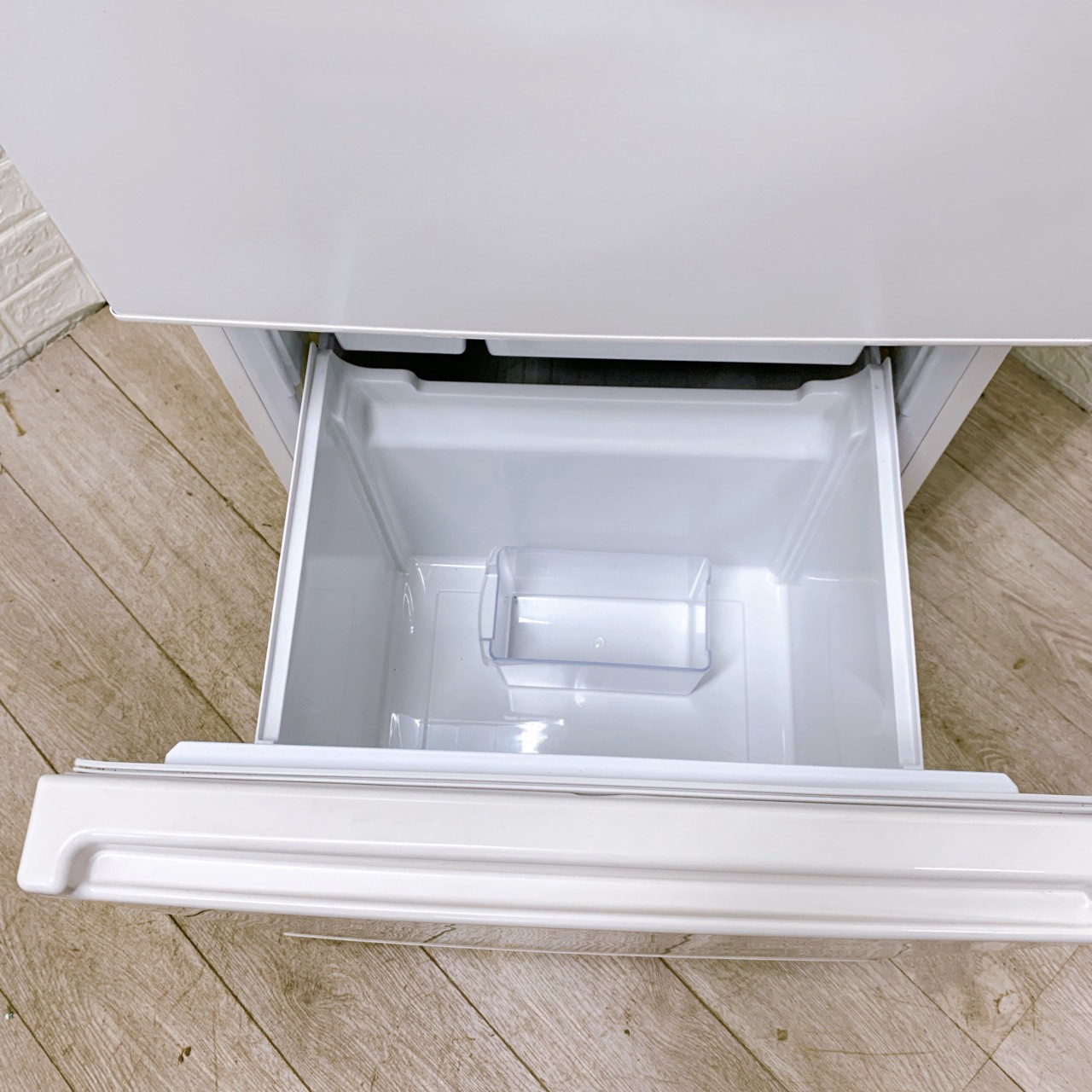 アクア AQRｰ17JBK(W) 一人暮らし単身用冷蔵庫 168L CKR11047