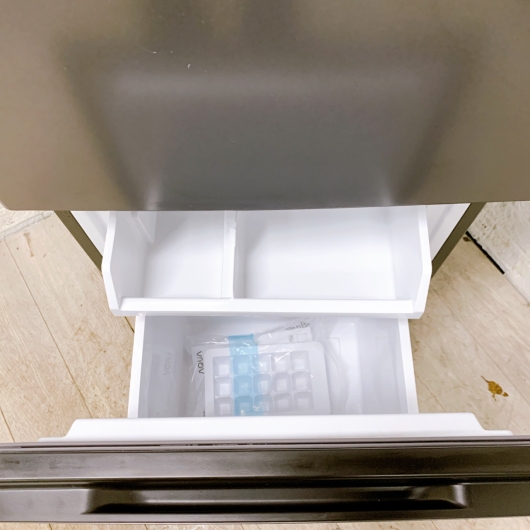 アクア AQR-14P(DS) 一人暮らし単身用冷蔵庫 135L MKT12093