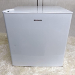 IRISOHYAMA アイリスオーヤマ 1ドア ノンフロン冷蔵庫 AF42L-W 42L 2020年製
