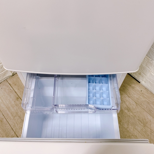 ミツビシ MR-P15G-W 一人暮らし単身用冷蔵庫 146L B12143