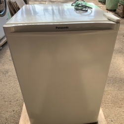 Panasonic パナソニック 1ドア冷蔵庫 NR-A80D-W 75L 2024年製