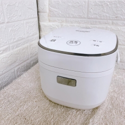 シャープ KS-CF05B-W 一人暮らし単身用炊飯器 3合炊き MKT101310