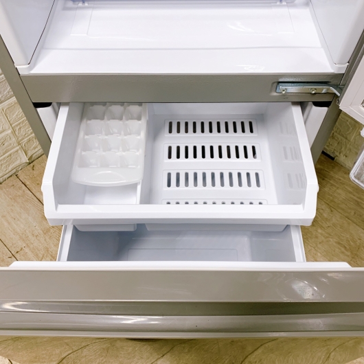 アクア AQR-13M(S) 一人暮らし単身用冷蔵庫 126L B01042