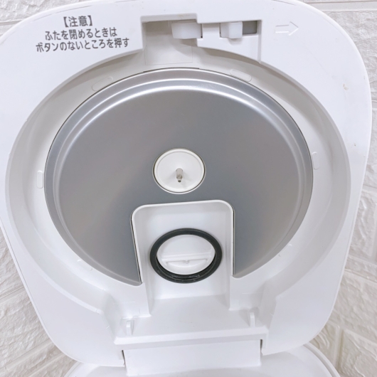 アイリスオーヤマ RC-IJH50-W 一人暮らし単身用炊飯器 5.5合炊き OE09256