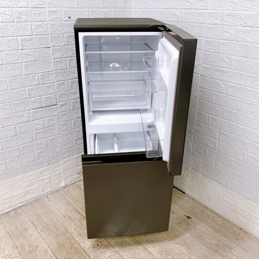 アクア AQR-14P(DS) 一人暮らし単身用冷蔵庫 135L MKT12093