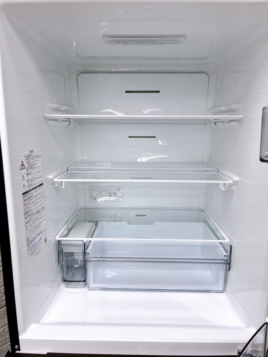 トウシバ GR-U33SC (KZ) 一人暮らし単身用冷蔵庫 326L MKT011950