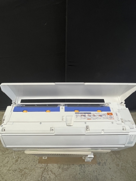 富士通 2.2kw ルームエアコン AS-R22K-W 2021年製