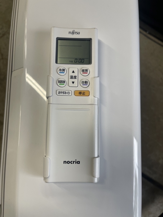 富士通 2.2kw ルームエアコン AS-R22K-W 2021年製