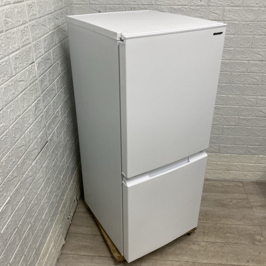 シャープ SJ-D15J-W 一人暮らし単身用冷蔵庫 152L OE10318