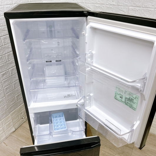 ミツビシ MR-P15Z-B 一人暮らし単身用冷蔵庫 146L OE10041