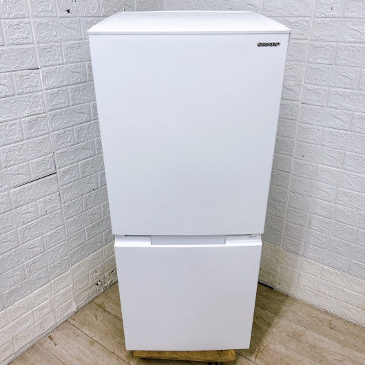 シャープ SJ-D15K-W 一人暮らし単身用冷蔵庫 152L K121915