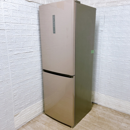 アクア AQR-VD32F 一人暮らし単身用冷蔵庫 324L B01133