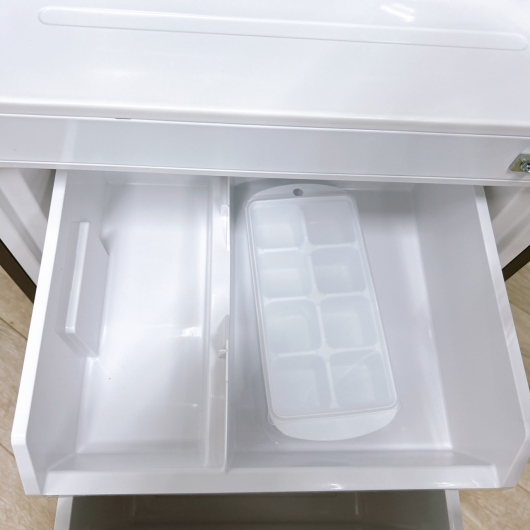 アクア AQR-14P 一人暮らし単身用冷蔵庫 135L B10184