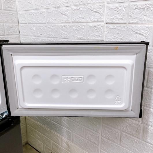 マクスゼン JR085HM01 一人暮らし単身用冷蔵庫 85L B10187