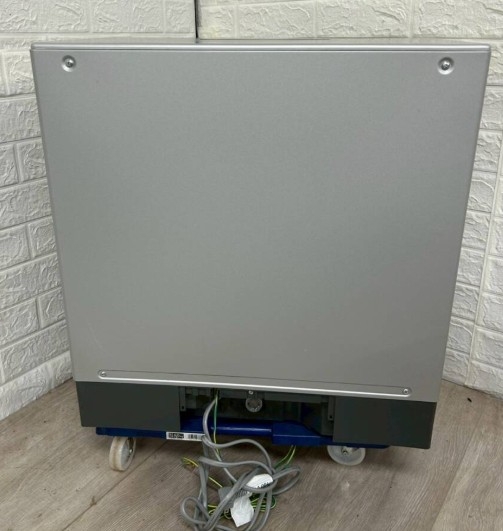 Panasonic パナソニック NP-TZ300-S 電気食器洗い乾燥機 2023年製