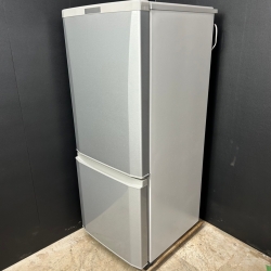 三菱 2ドア冷蔵庫 MR-P15Z-S1 2016年製