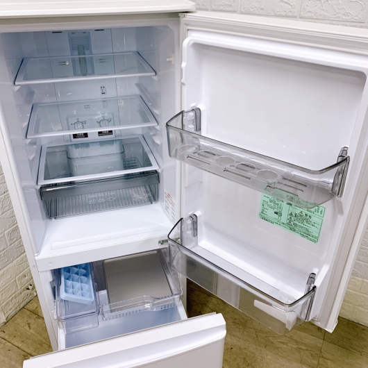 ミツビシ MR-P15E3J-W 一人暮らし単身用冷蔵庫 146L B122114