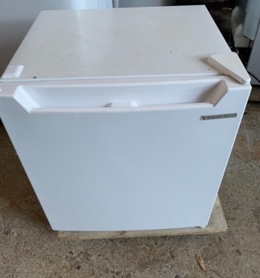 YAMADA ヤマダ 46L 1ドア冷蔵庫 YRZ-C05H1 2021年製