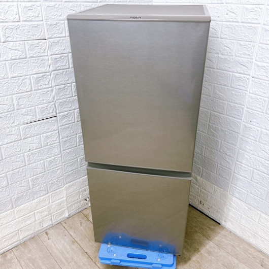 アクア AQR-13M(S) 一人暮らし単身用冷蔵庫 126L B12233