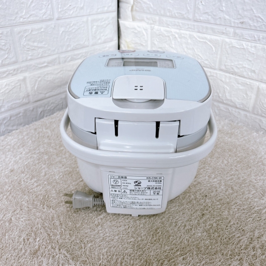 シャープ KS-C5K-W 一人暮らし 炊飯器 ３合炊き MKT10101