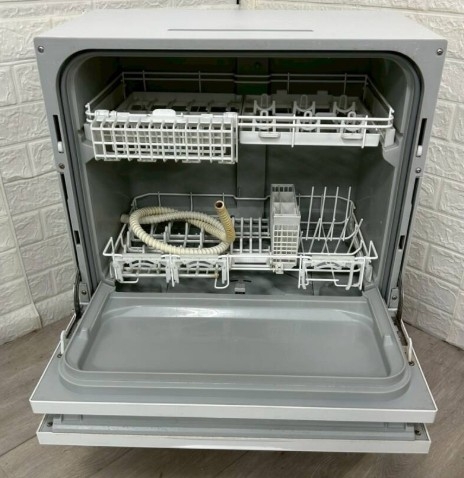 Panasonic パナソニック 電気食器洗い乾燥機 NP-TA4-W 2021年製