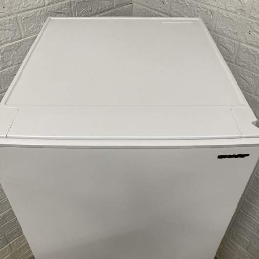 シャープ SJ-D15J-W 一人暮らし単身用冷蔵庫 152L OE10311