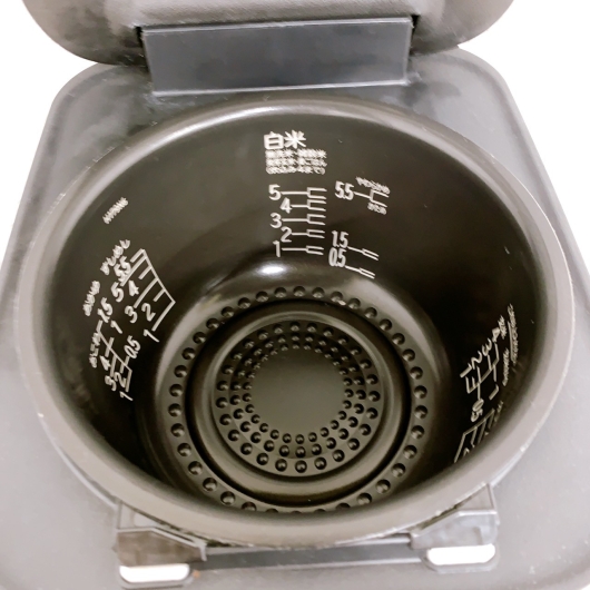 ヒタチ RZ-V100EM 一人暮らし単身用炊飯器 5.5合炊き CK092419