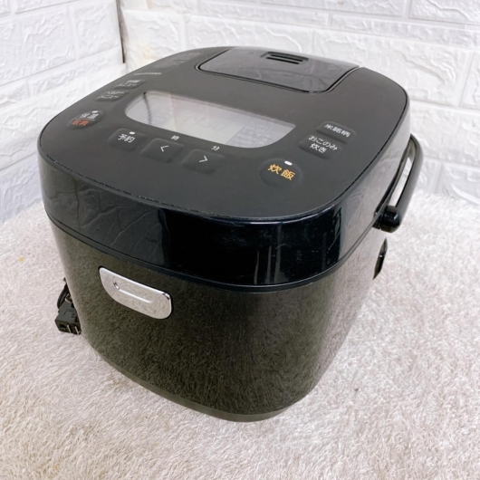 アイリスオーヤマ RC-ME50-B 一人暮らし単身用炊飯器 5.5合炊き MKT10097