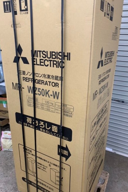 【新品未使用品】MITSUBISHI 三菱 ミツビシ 495L 6ドア冷蔵庫 MR-WZ50K-W 2024年製