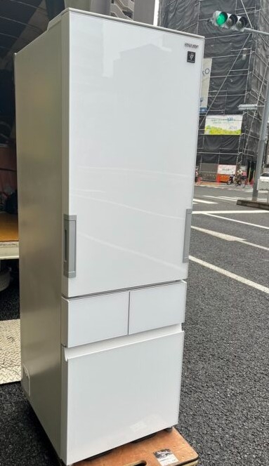 SHARP シャープ 415L 4ドア冷蔵庫 SJ-GT42E-W 2019年製