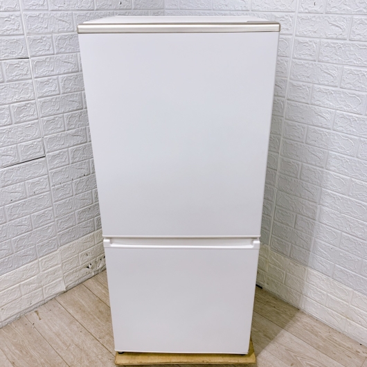 アクア AQRｰ17JBK(W) 一人暮らし単身用冷蔵庫 168L CKR11047