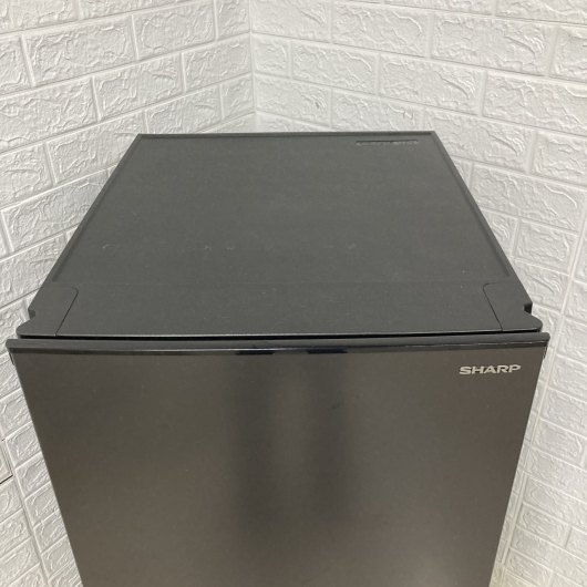 シャープ SJ-D15J-H 2023年製 152L 冷蔵庫 美品【全国発送対応】