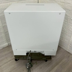 Panasonic パナソニック 電気食器洗い乾燥機 NP-TA4-W 2021年製