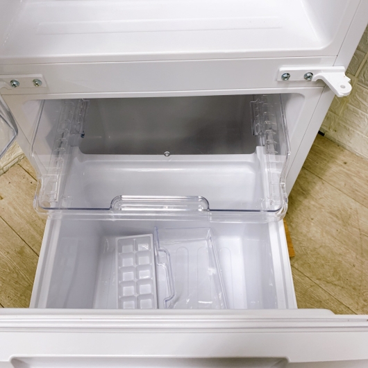 シャープ SJ-D18K-W 一人暮らし単身用冷蔵庫 179L B12133